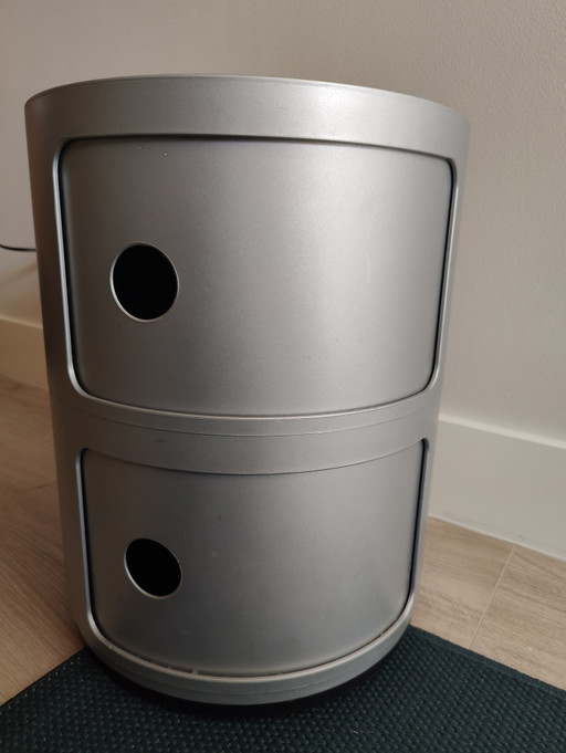 Armoire à 2 niveaux Componibili de Kartell - Argent mat
