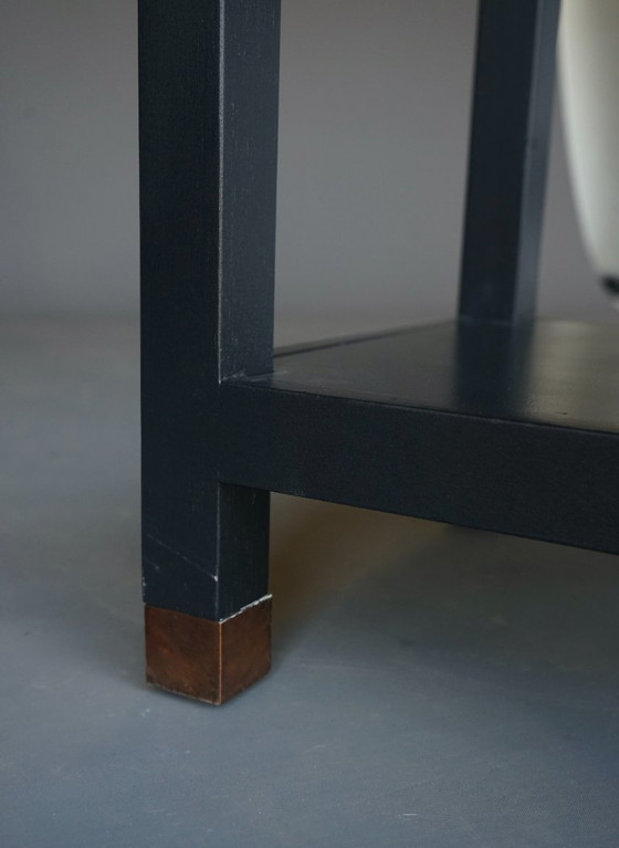 Image 1 of Sgabello dal design contemporaneo, opera del designer olandese Pepijn Fabius Clovis, anni 2020.
