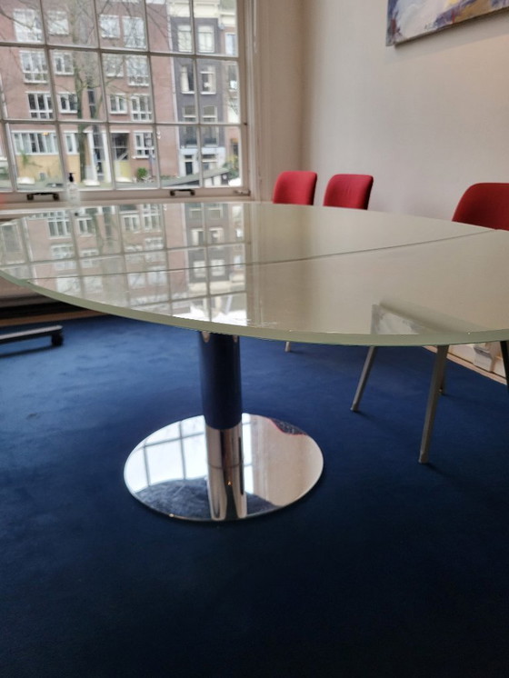 Image 1 of magnifique table pliante ovale avec pied en acier inoxydable