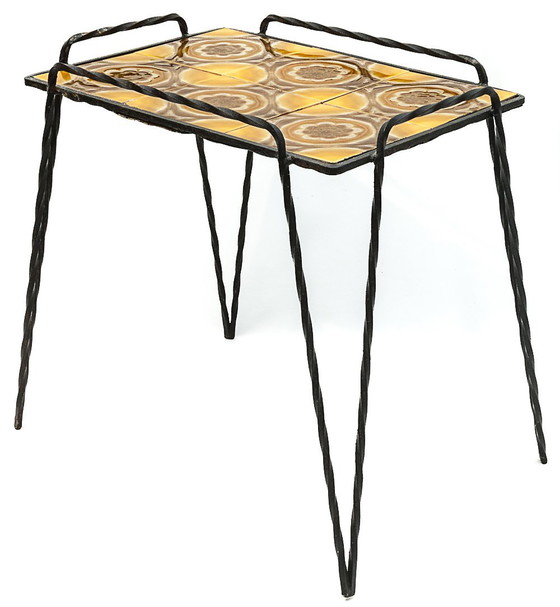 Image 1 of Mesa pequeña de hierro forjado