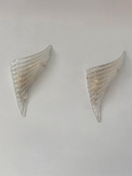 Een paar vintage, geperste wandlampen van Murano-glas, Italië 1980. – Murano Glass