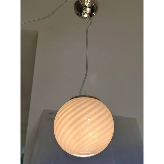 Image 1 of Pendente contemporaneo in vetro di Murano Sphres bianco latte - Set di 3