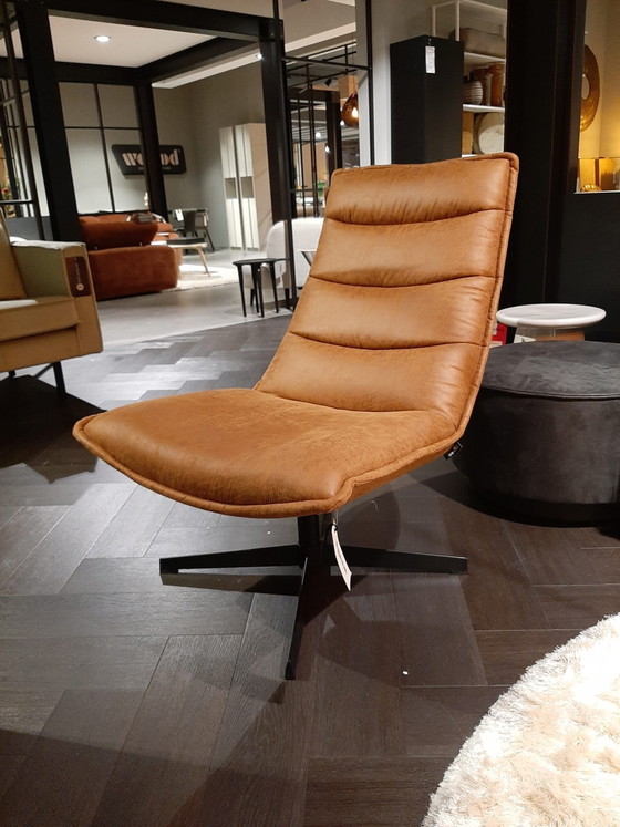 Nika umdrehen – Woood, Sessel, Leather (photo 2 of 5)
