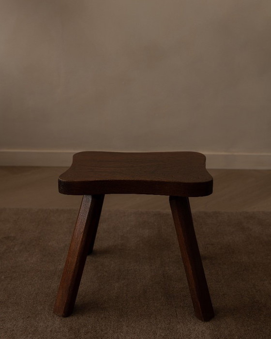 Image 1 of Vintage houten kruk in organische vorm