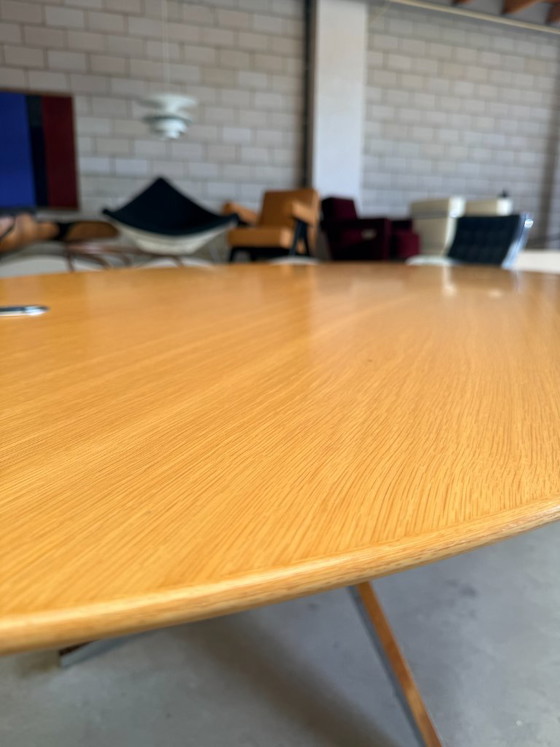 Scrivania ovale Florence Knoll, Florence Knoll – Tavoli da pranzo, Legno, Cromo (photo 13 of 17)