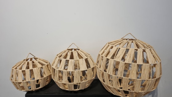 Image 1 of Lámpara colgante de rafia natural