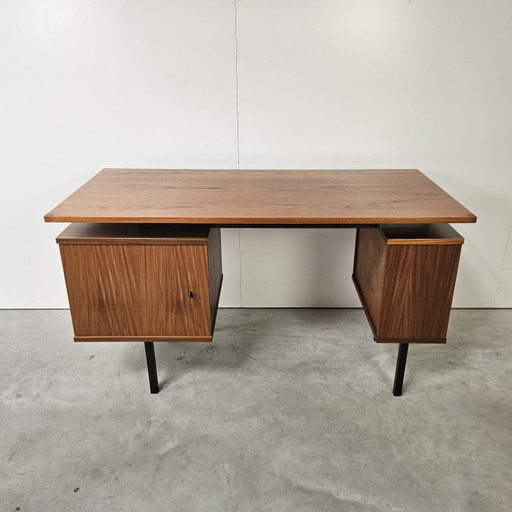 Scrivania vintage in teak