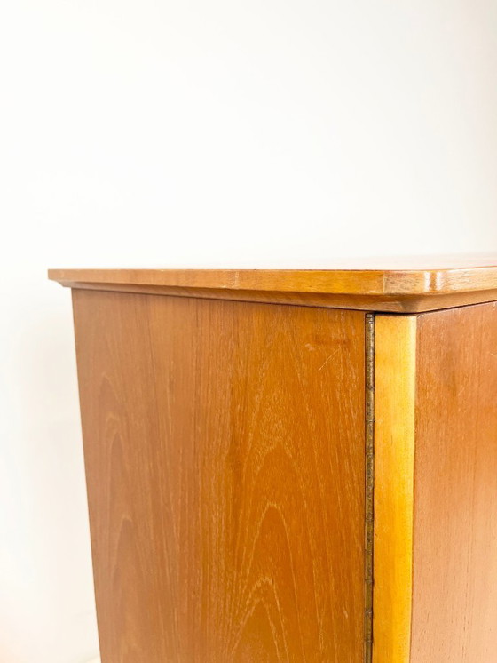 Image 1 of Scandinavisch Teak Dressoir