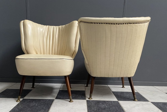 Image 1 of 2 sedie da cocktail in skai bianco anni '60