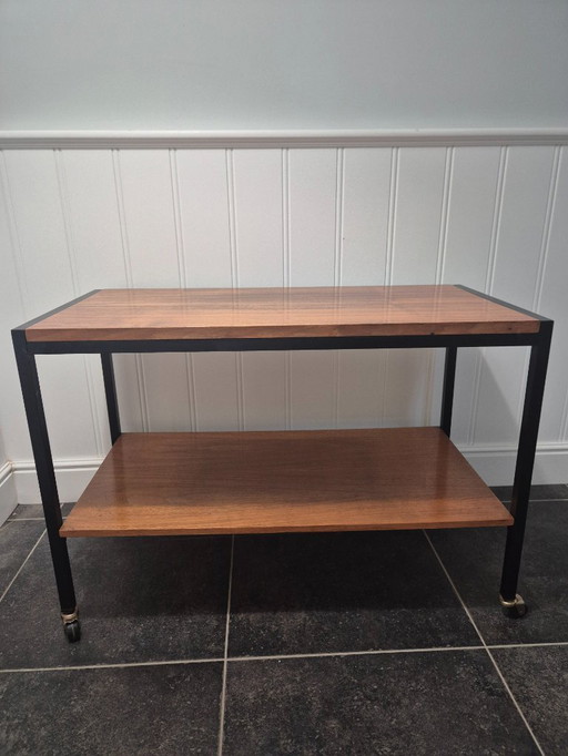 Table de service 1970