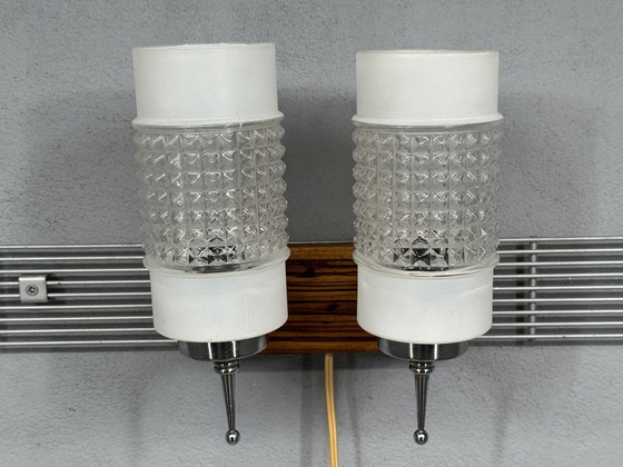 Image 1 of Lampada da parete vintage con tubi di vetro e piastra posteriore in legno