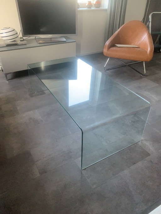 Sturdy glass coffee table
