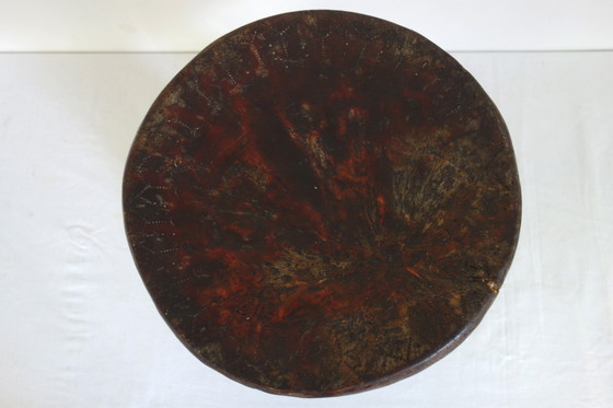 Image 1 of Vintage afikaans tribaal krukje