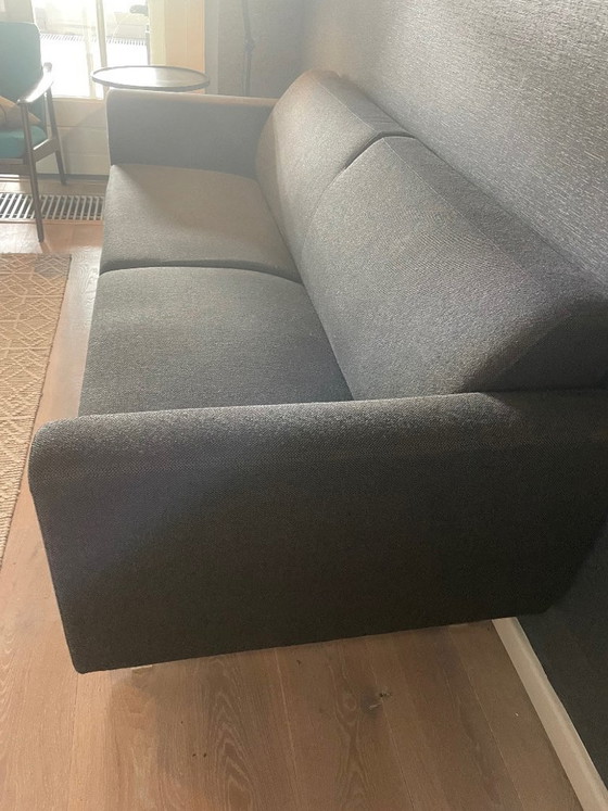 Image 1 of Artifort Mare