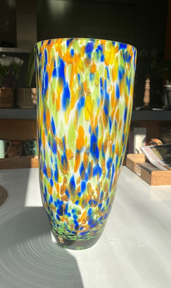 Image 1 of Glass Vase Locanto
