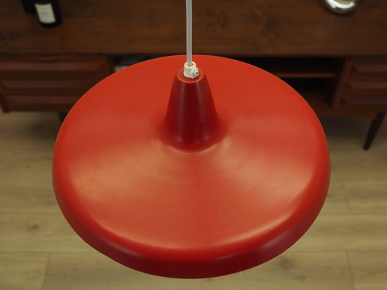 Lampada a sospensione industriale danese in metallo rosso, design moderno scandinavo, anni '60 (photo 6 of 12)