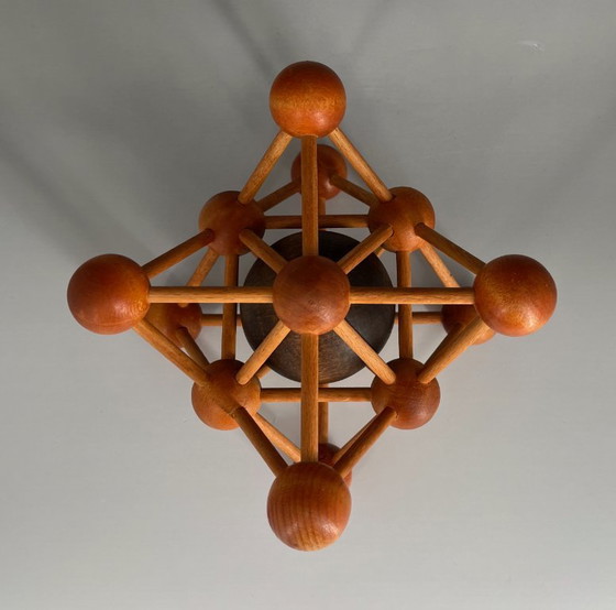 Image 1 of Modello in legno di metà secolo / struttura molecolare – oggetto di design geometrico – circa anni '50-'70