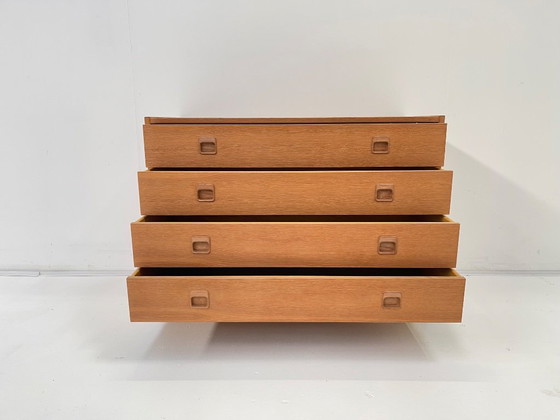 Image 1 of Commode vintage au design danois par Poul Hundevad