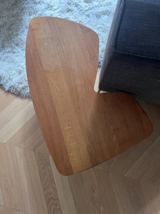 Organisch geformter Sofa-Beistelltisch – Linteloo, Beistelltische, Holz, Chrom (photo 3 of 5)