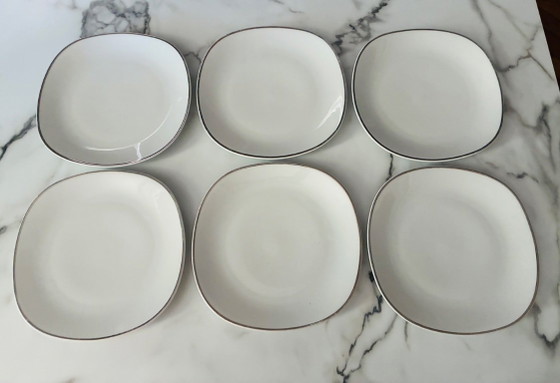 Image 1 of Schirnding Bavaria Porcelain Dinner Plates
