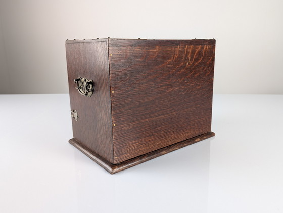 Image 1 of Mobiletto da scrittura vittoriano in quercia con tamburo automatico, XIX secolo