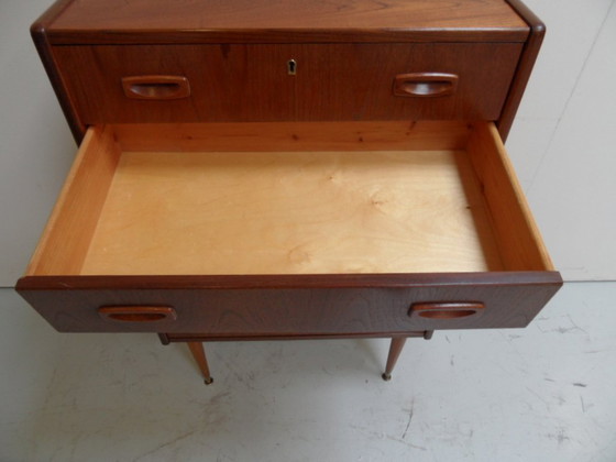 Image 1 of Mid Century ladekast