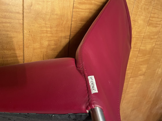 Image 1 of 6 Bert Plantagie leren eetkamerstoelen bordeauxrood