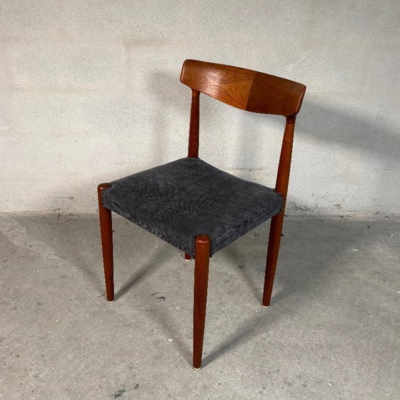 Image 1 of 2x Sedie per sala da pranzo modello 343 — Knud Færch | Slagelse