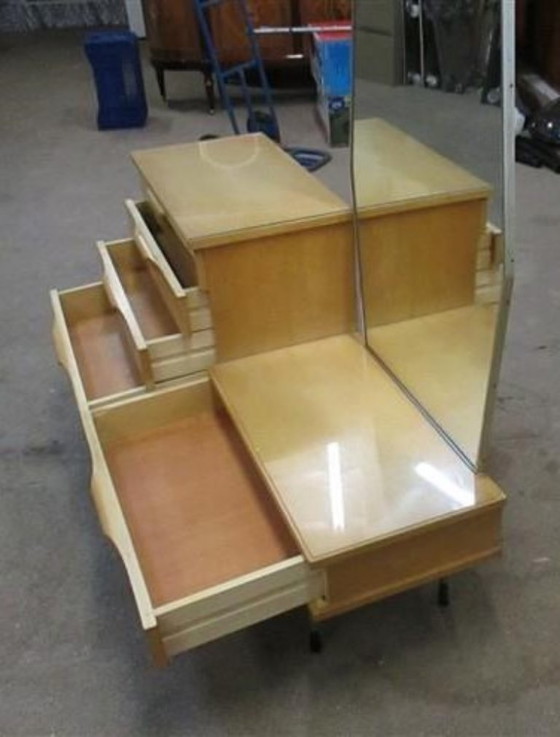 Image 1 of Vintage kaptafel