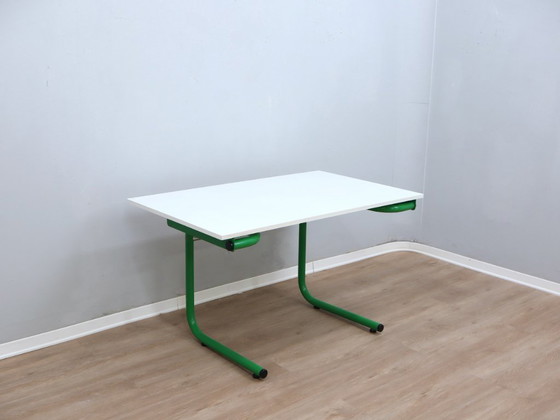 Image 1 of Scrivania vintage Bieffeplast con struttura in metallo verde anni '60