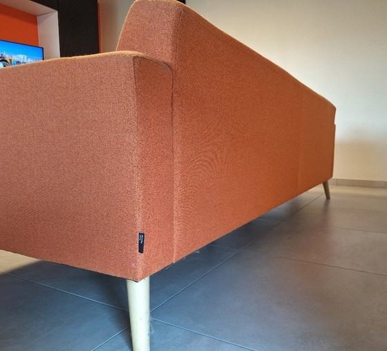 Image 1 of Divano passepartout 4 posti - in tessuto