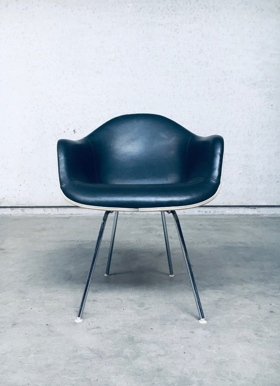 Image 1 of Poltrona DAX in pelle nera di metà secolo di Charles e Ray Eames per Herman Miller, anni '60
