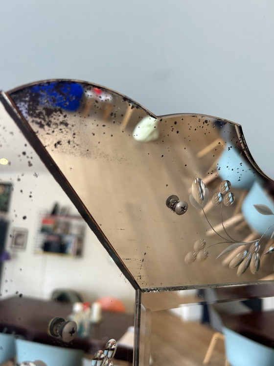 Image 1 of Beautiful Vintage Venetian Mirror – Etched Glass 79x58 cm