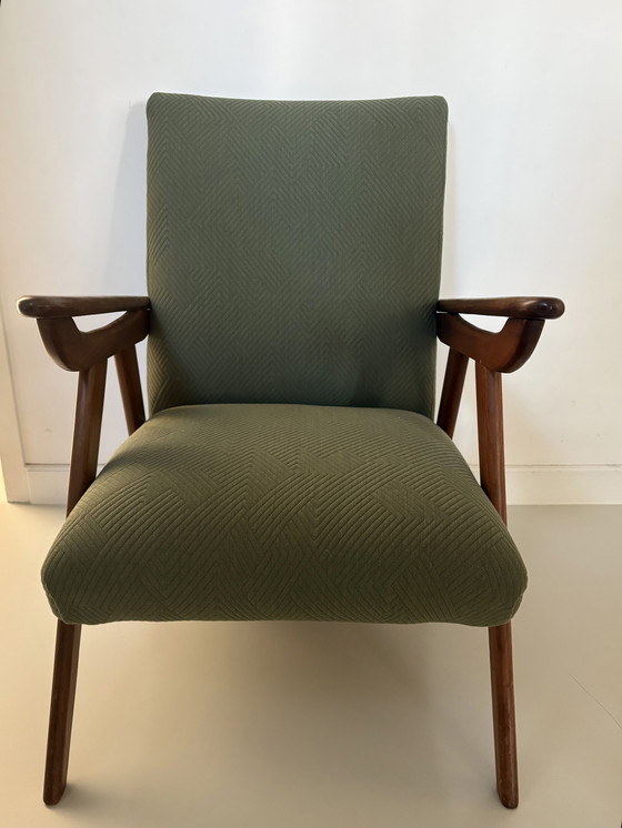 Image 1 of Poltrona vintage in teak rivisitata con il nuovo rivestimento Kvadrat Febrik