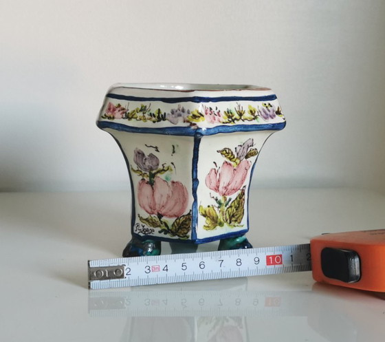 Image 1 of OLD FLOWERPOT