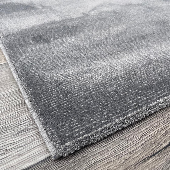 Image 1 of Brinker Carpets Touch Royal Tara Deluxe 124 Grey vloerkleed - 160x230