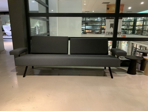 Cloak Rise 3-Sitzer-Sofa