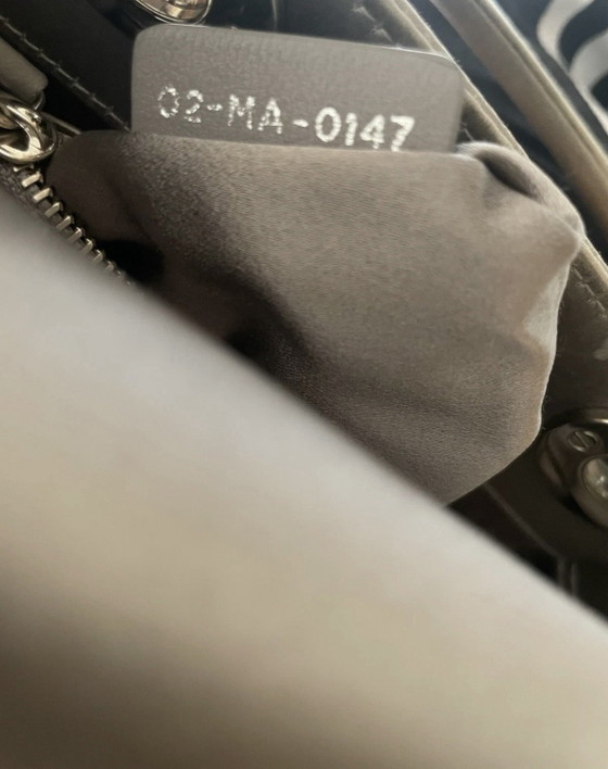Borsa Mini Lady Dior in raso e cristalli strass con motivo Cannage – Borse a mano, Cristallo, Metallo (photo 10 of 15)