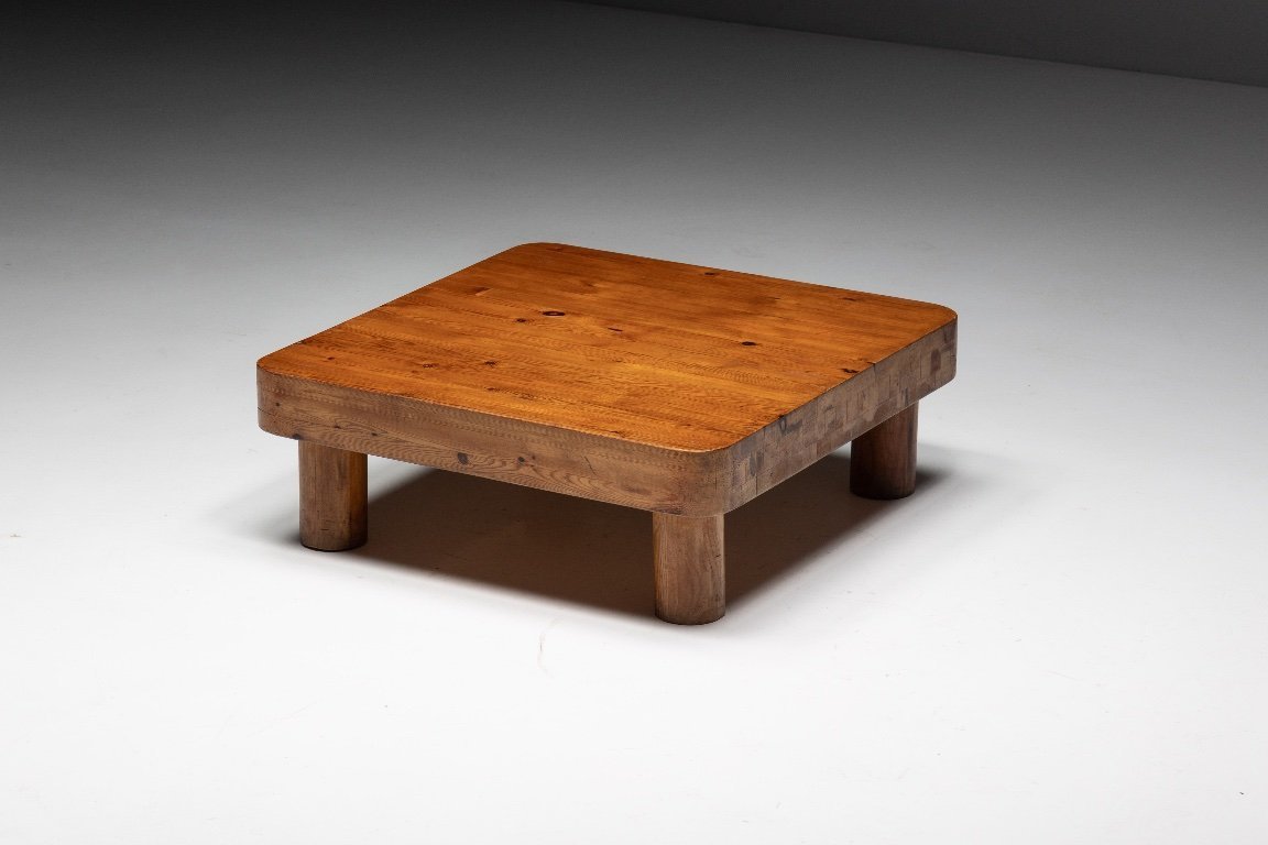 フランス ビンテージ Brutalist Pedestal Low Table Brutalist Pine Low Coffee Table, France, 1960s | €4,400 | Whoppah