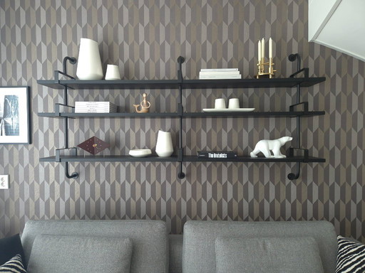 Wandplanken GUBI Demon Shelf - Groot, 3 planken, zwart essen