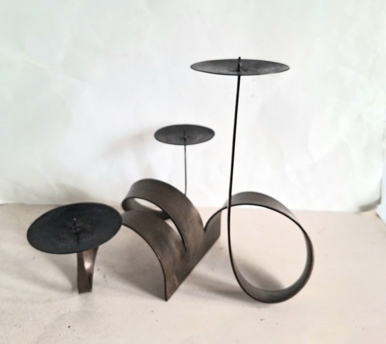 Image 1 of Ferart Canada Brutalist ijzeren 3 armige Pijler kandelaar. Uit één stuk. 