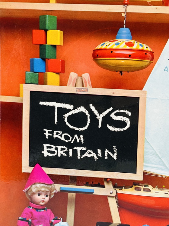 Image 1 of Set mit 8 Kartonfotos „Toys from Britain“