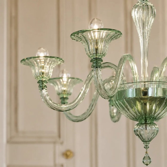 Image 1 of Lámpara de araña italiana contemporánea de cristal de Murano con detalles de Rigadin.