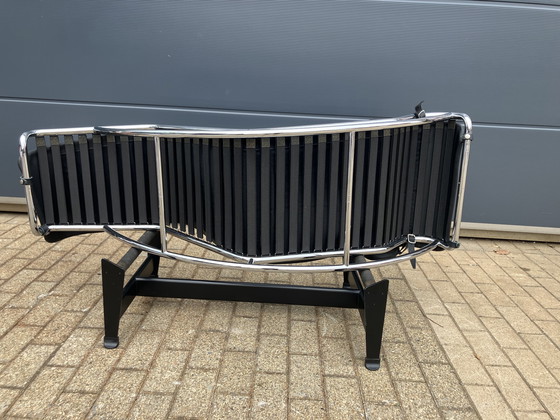 Image 1 of Originele Cassina Lc4 Le Corbusier in Topstaat!! Zwart/chroom