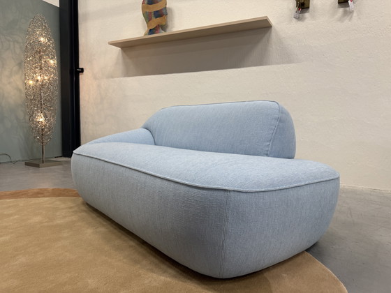 Image 1 of Diván Pode Nivti Evla de tela azul claro