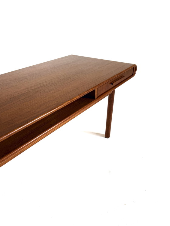 Vintage Teak Coffee Table, Møbelfabriken Toften ‘60 – Toften Møbelfabrik, Wood (photo 8 of 15)