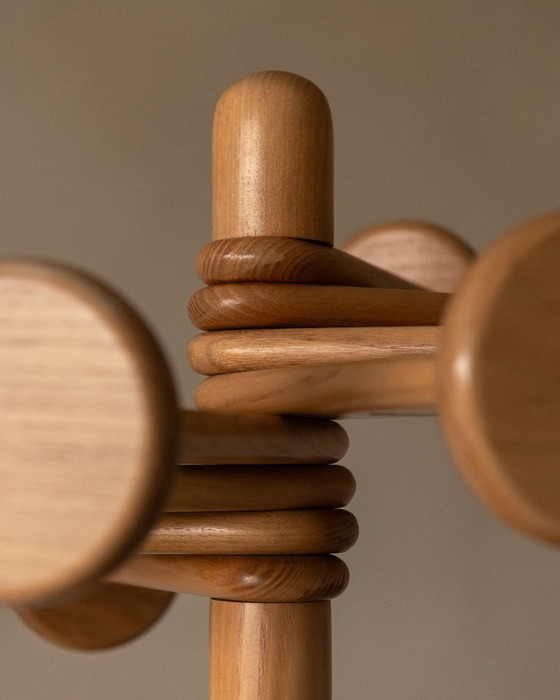 Image 1 of Appendiabiti vintage di Hank Loewenstein – appendiabiti di design in legno, anni '70