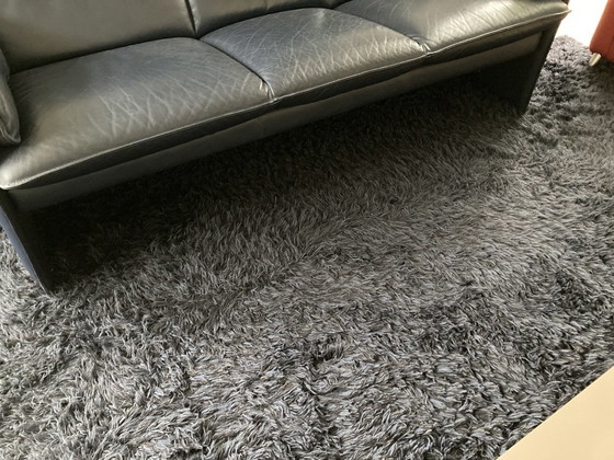 Driezitsbank, donkerblauw leer, Leolux Bora Bora, 3-5 zitsbanken, Modern (foto 5 van 5)