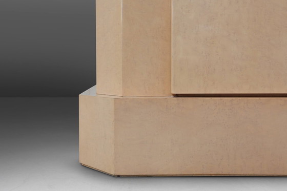 Image 1 of Credenza in legno di radica laccata avorio di Jean Claude Dresse, anni '70