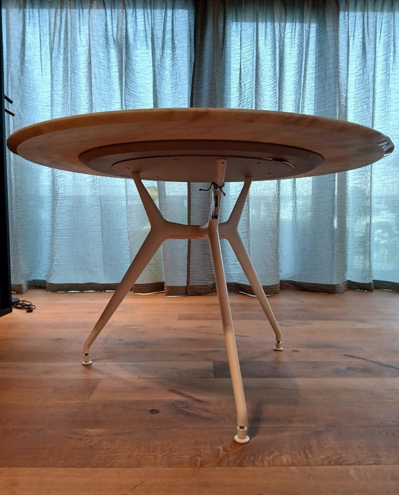 Image 1 of Rimadesio Manta Table